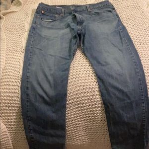 Men’s Levi’s 512 Jeans